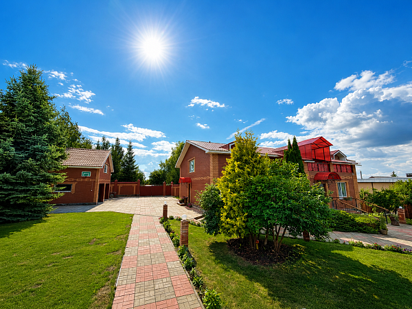 Усадьба 416 м² в Зинино, баня, гараж, сад