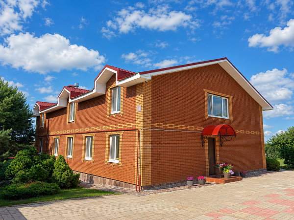 Усадьба 416 м² в Зинино, баня, гараж, сад